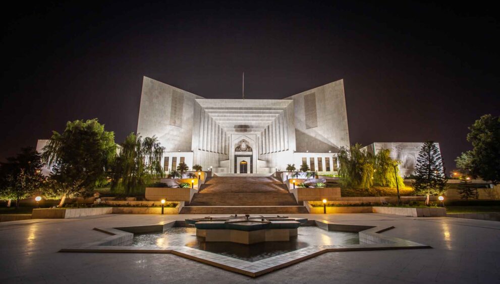 Legal experts plead for suo moto of IHC judges' complaint - UTV Pakistan