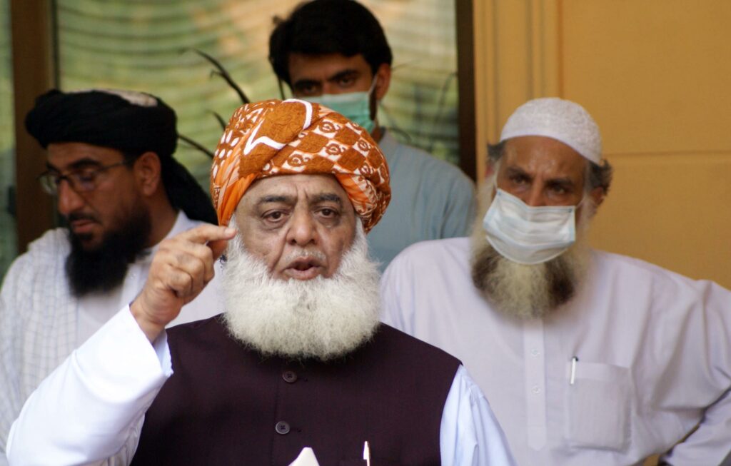 Fazl condemns election fraud, coalition govt's misguided policies - UTV Pakistan