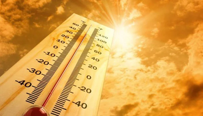 Dry, hot weather to persist in most parts of country - UTV Pakistan